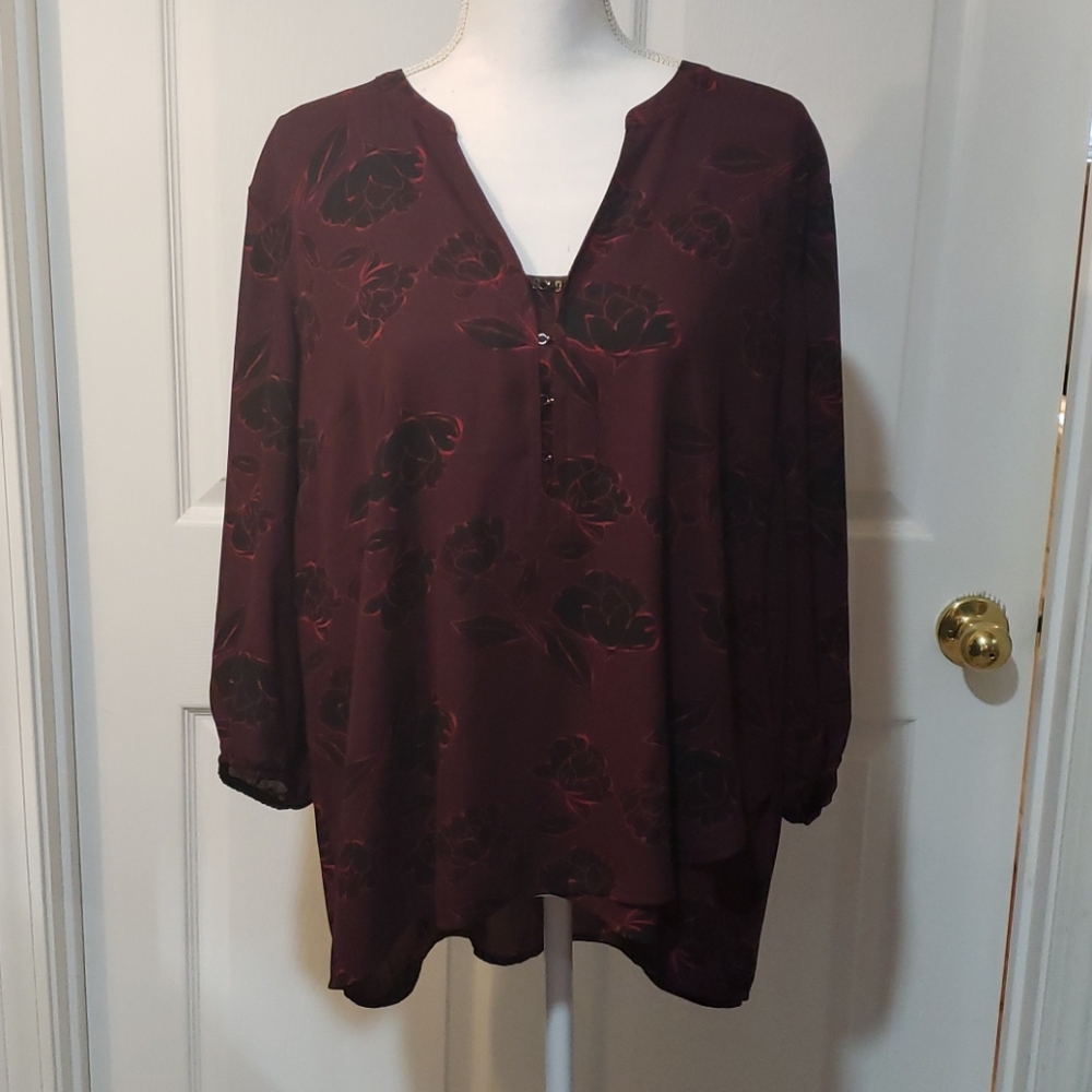 2X High Low Blouse. Maurices